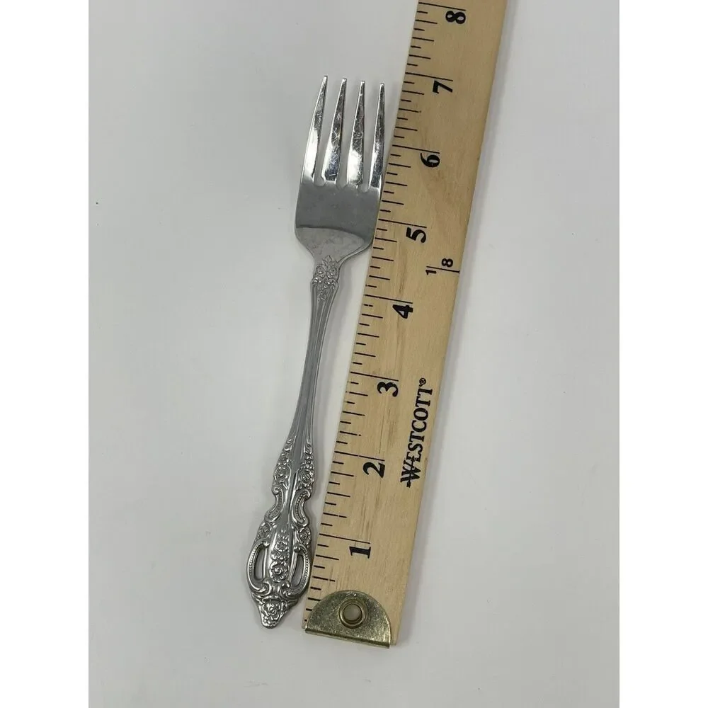 Oneida Renoir-Pembrooke Stainless Floral Pierced Salad Forks 6.75